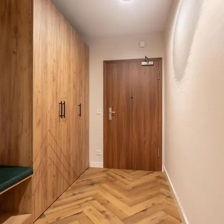 Apartament Park B19- Z Dostepem Do Basenu, Sauny, Jacuzzi, Silowni